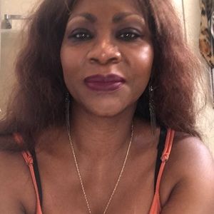 Meet your Posher, Junie